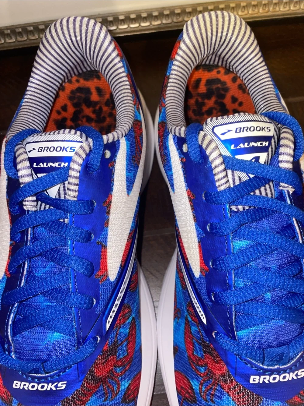 Brooks Limited Edition Lobster Print Launch 4 Boston 2017 Sneakers Size 7.5